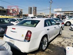 كرايسلر 300